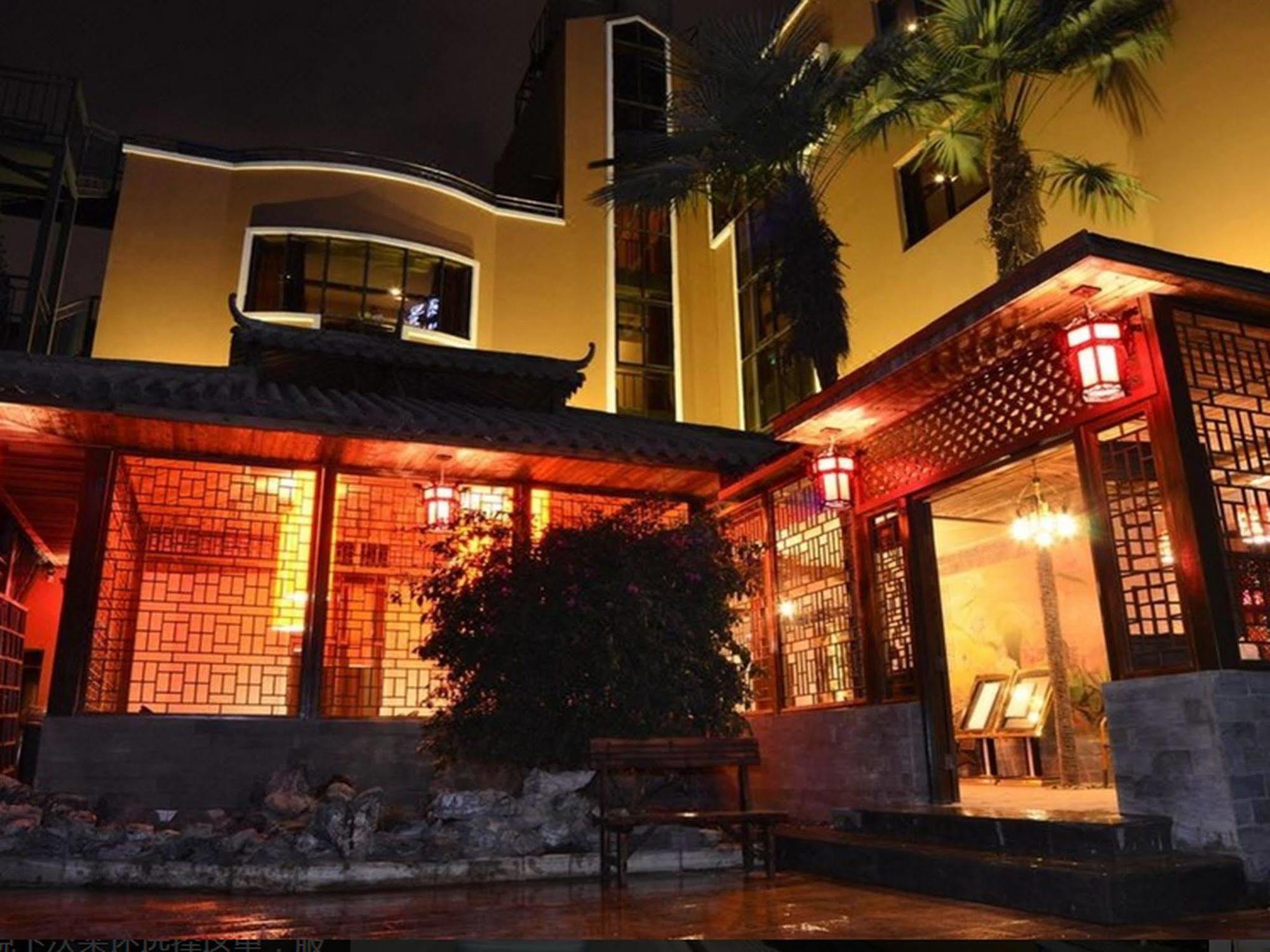 Kunming Green Lake Hostel Exteriör bild